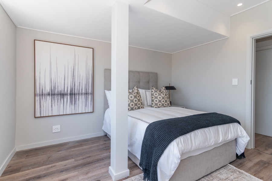 To Let 3 Bedroom Property for Rent in Sea Point Western Cape